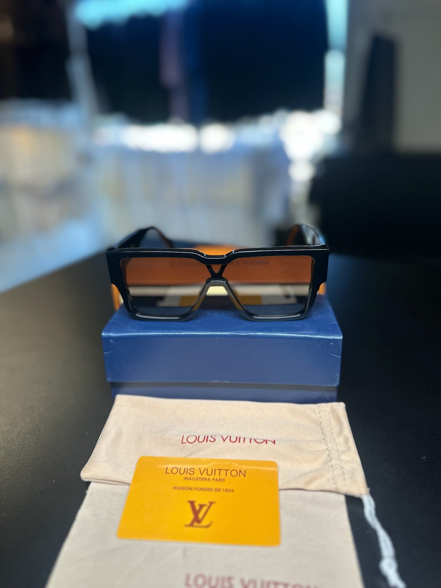 Óculos de sol Louis Vuitton