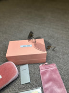 Óculos de sol Miu Miu