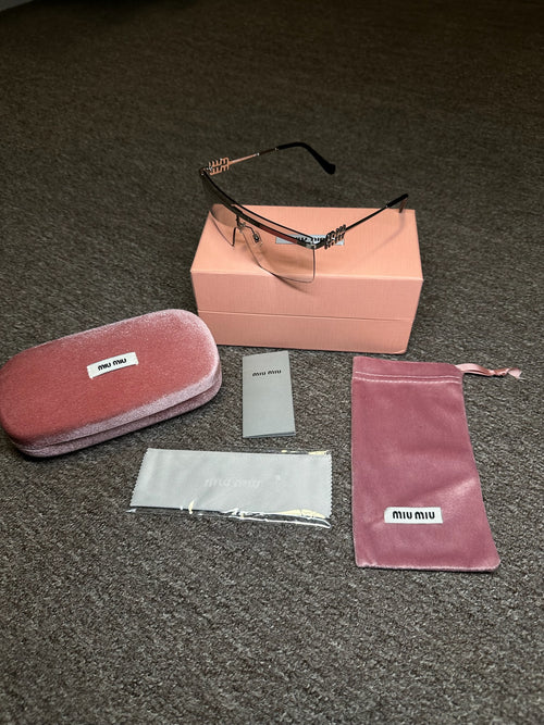 Óculos de sol Miu Miu