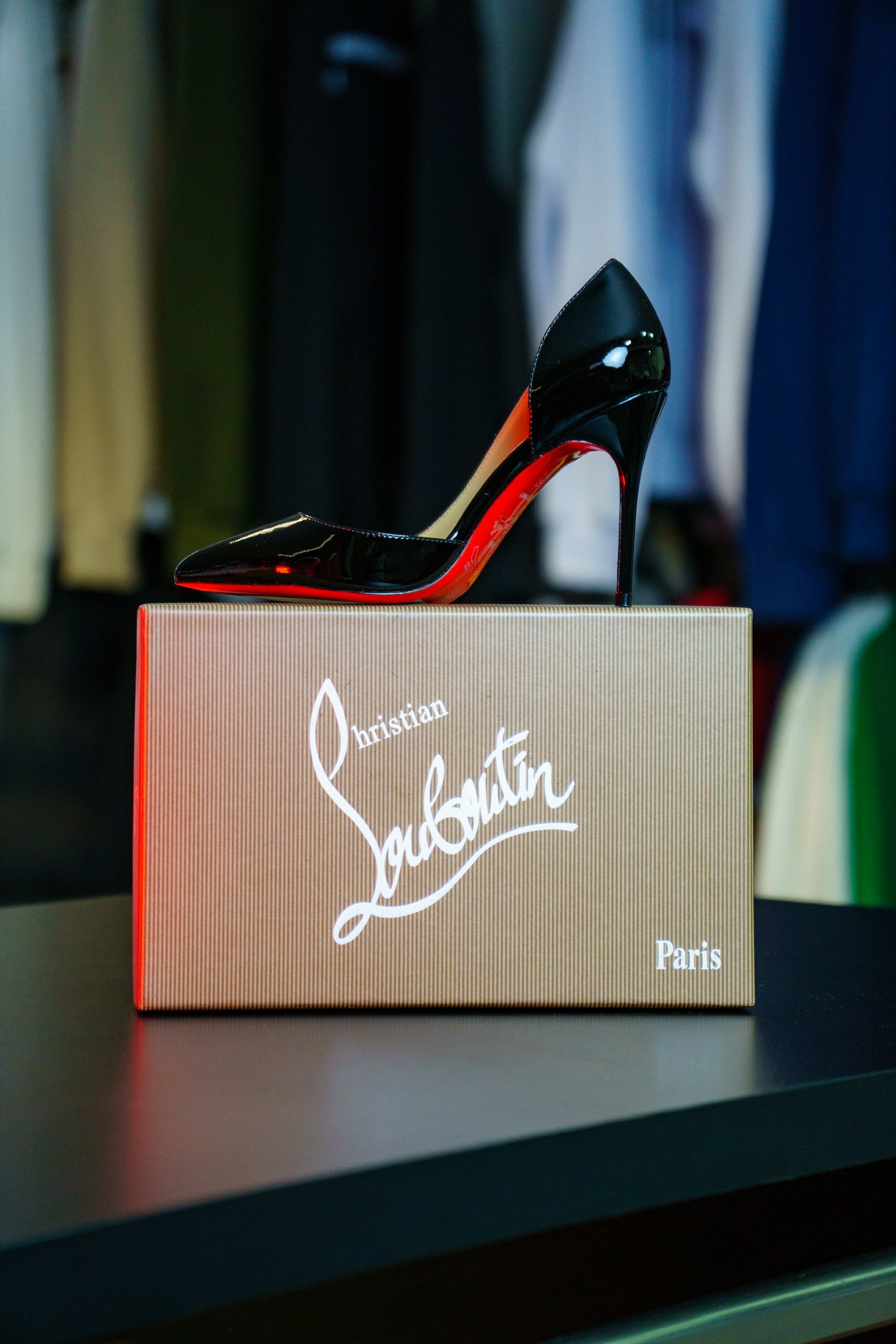 Salto Scarpin agulha Christian Louboutin