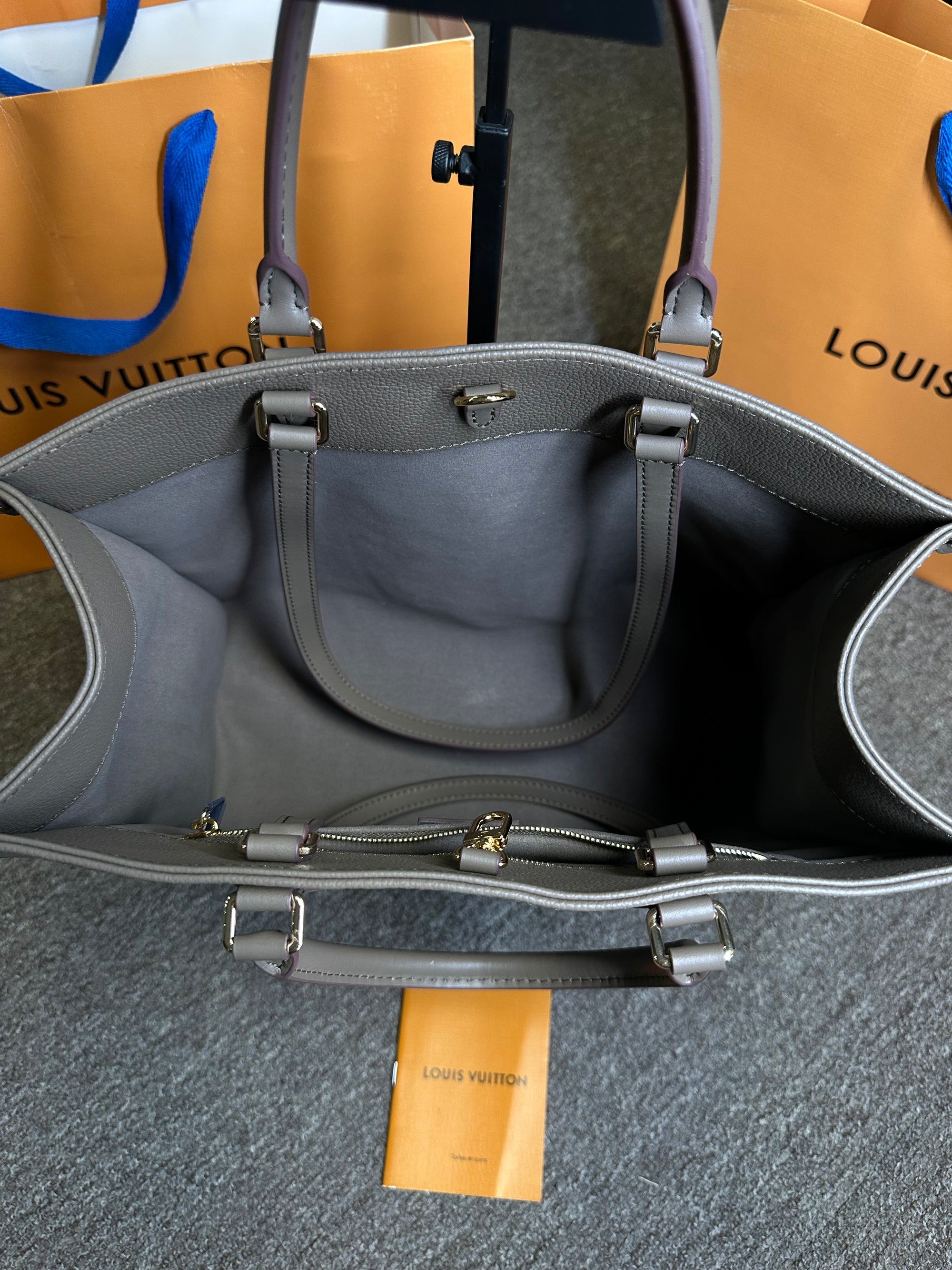 Bolsa LV OnTheGo - Couro Monogram Empreinte