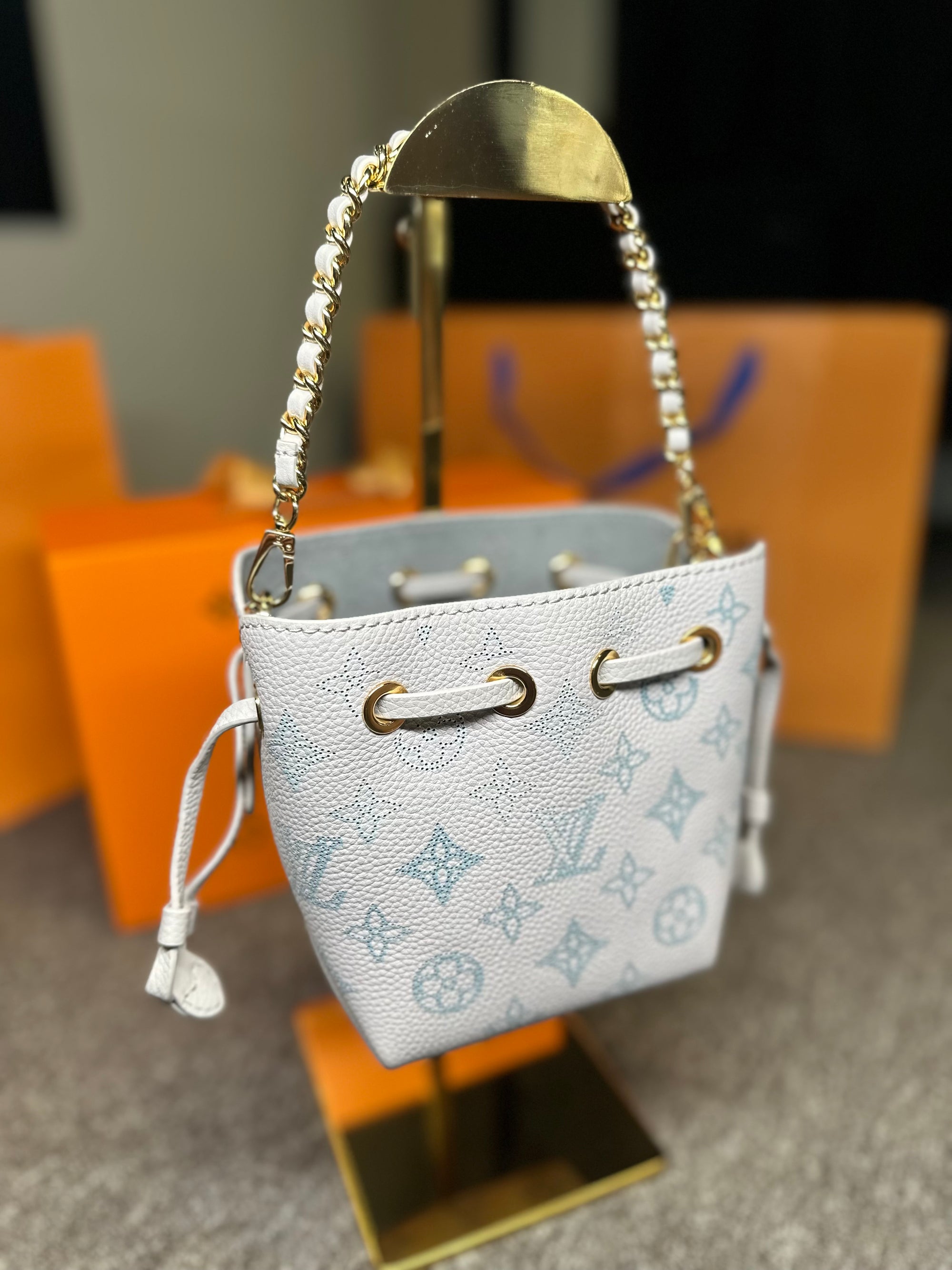 Bolsa LV NeoNoé BB Pequena
