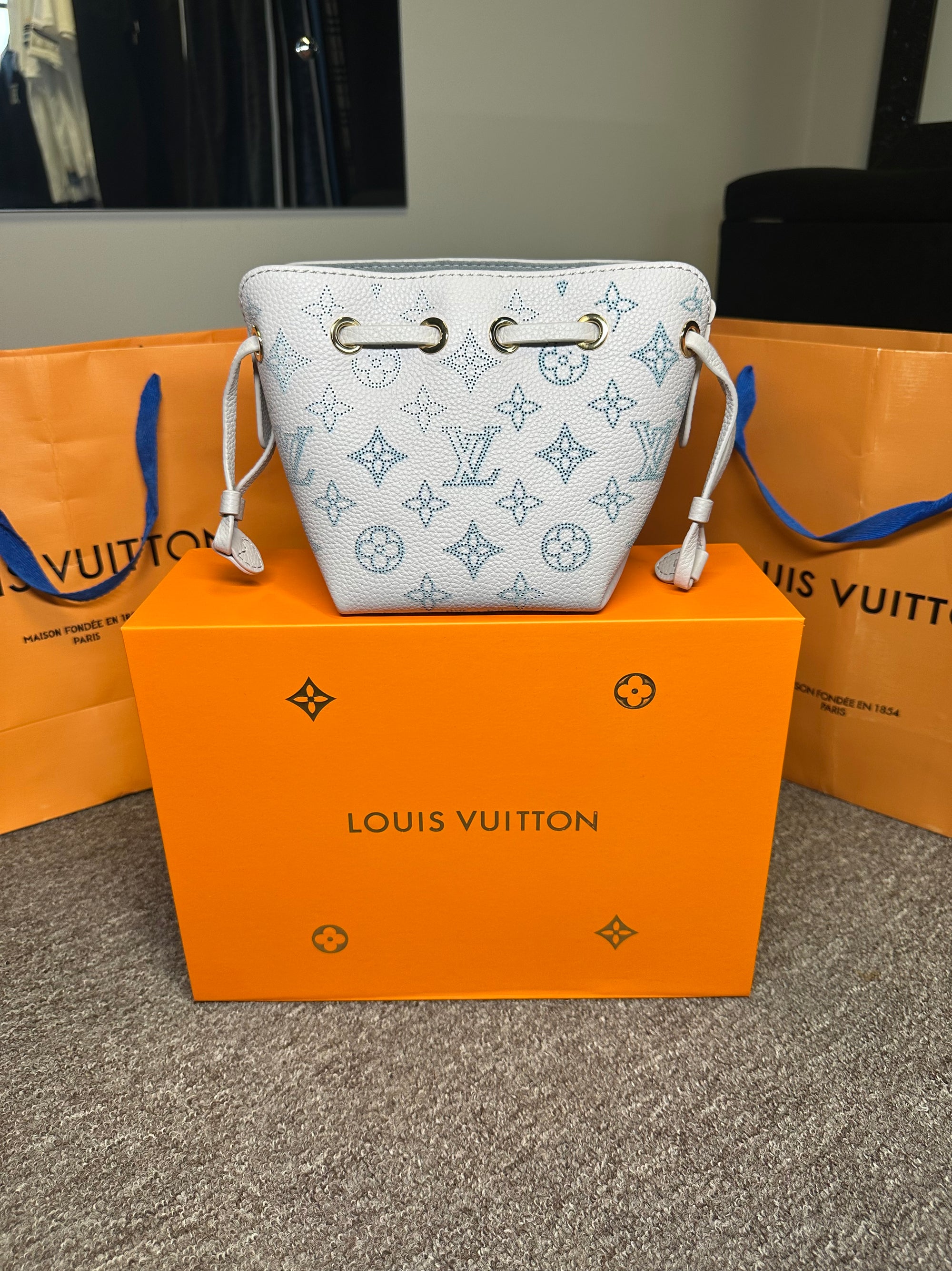 Bolsa LV NeoNoé BB Pequena